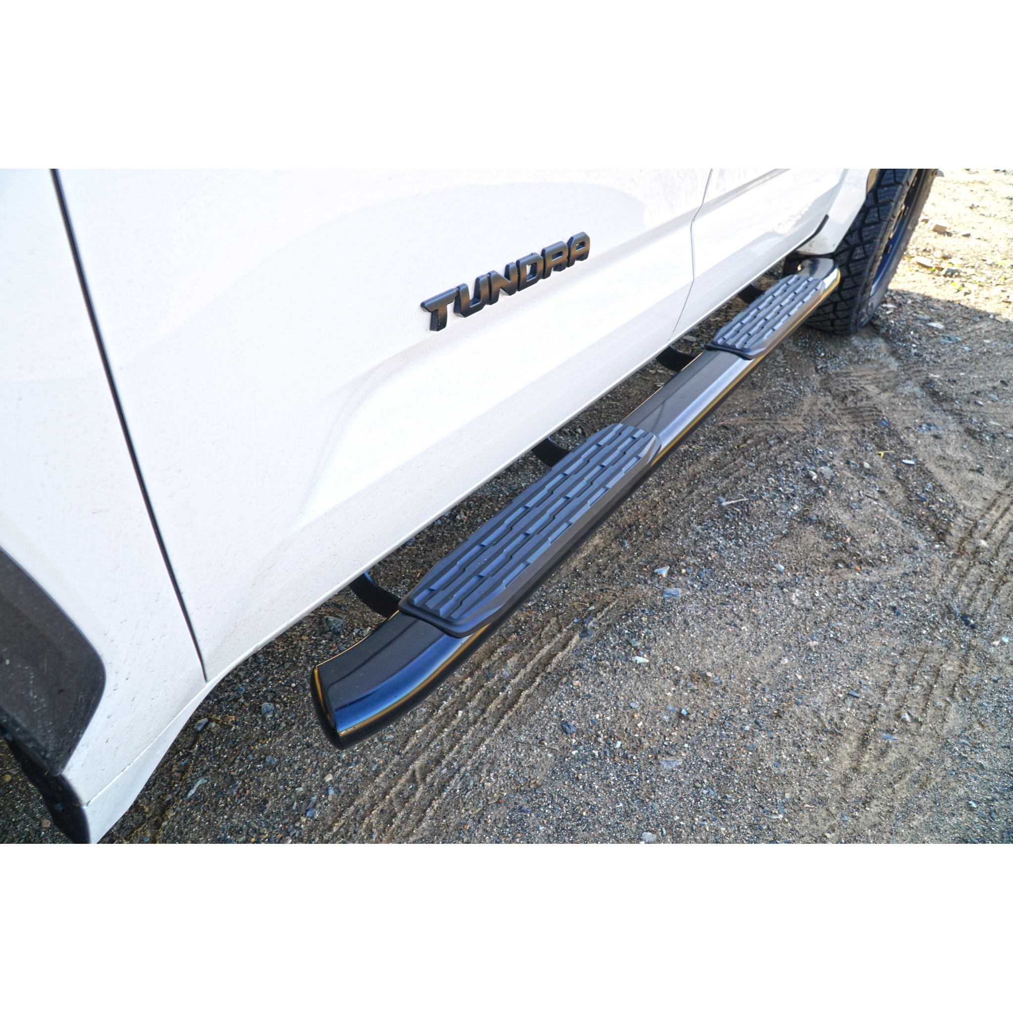 Steelcraft - 5 in. Oval Premium Sidebars - Black - 433139BP