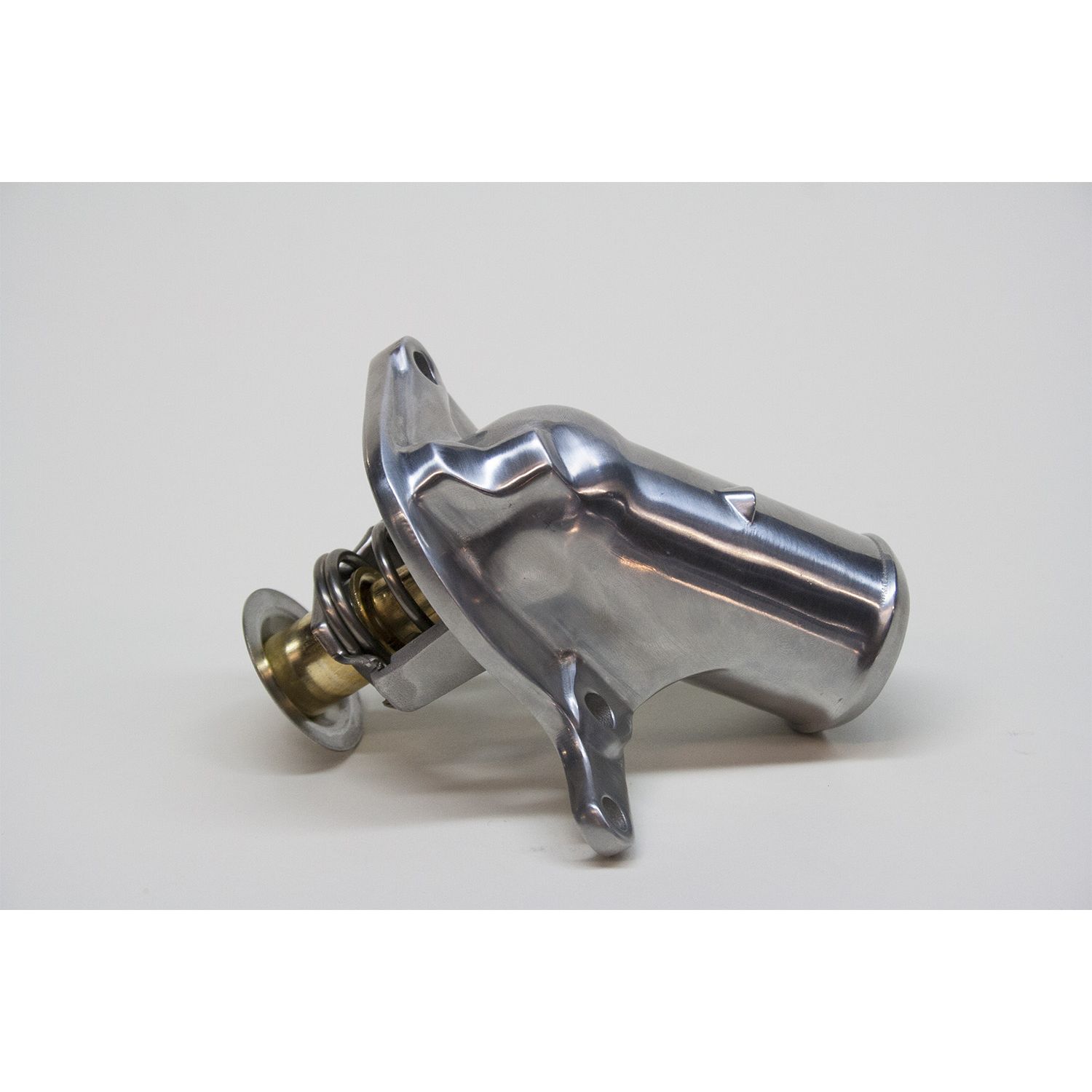 WATER NECK OUTLET & THERMOSTAT, GM