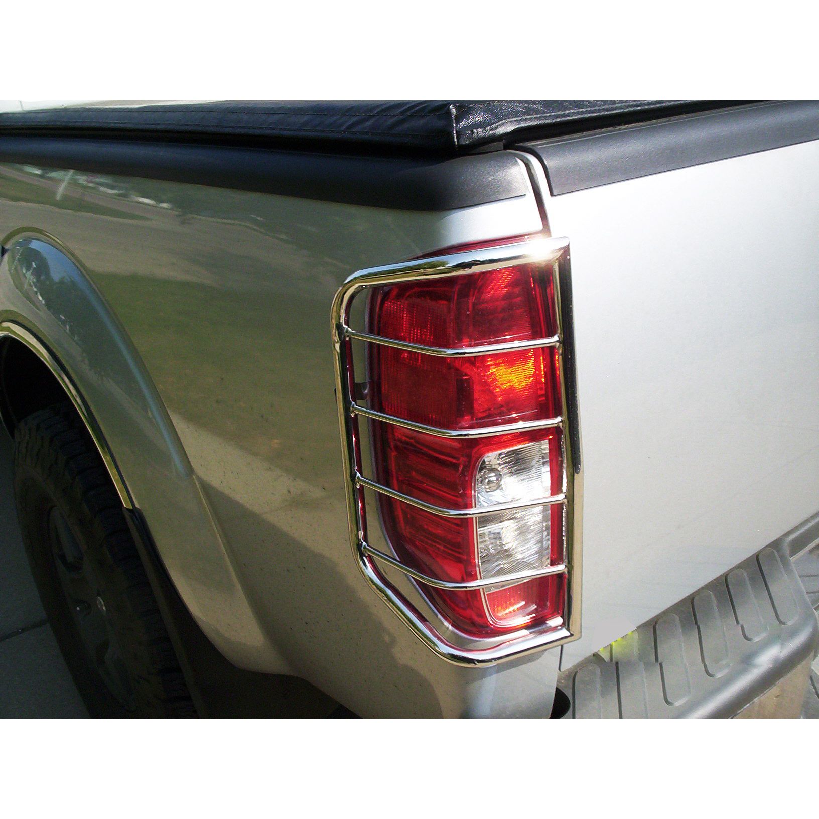 Black Horse Off Road Tail Light Guards Stainless Steel Stainless Steel 7NIFRSS