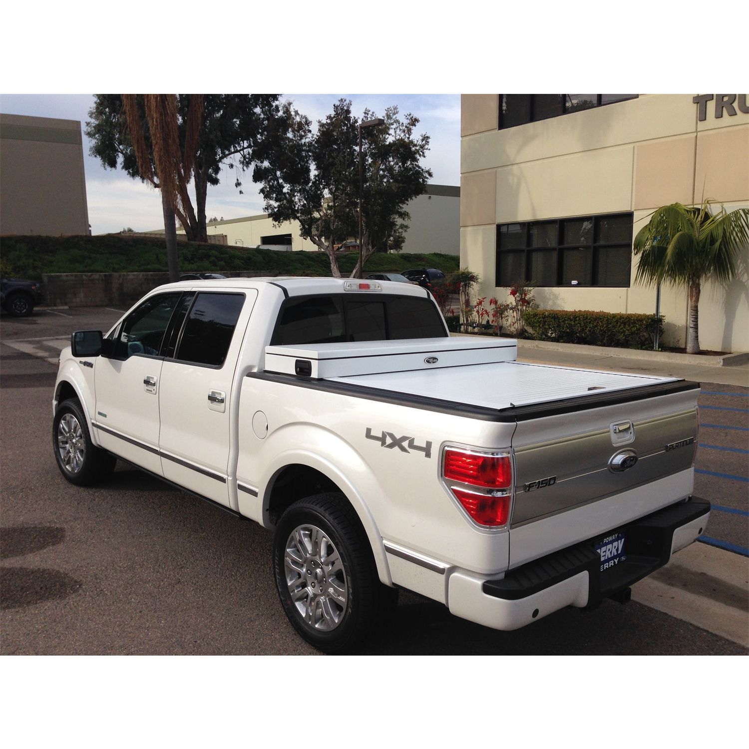 Truck Covers USA CRT404WHITE Tonneau Cover