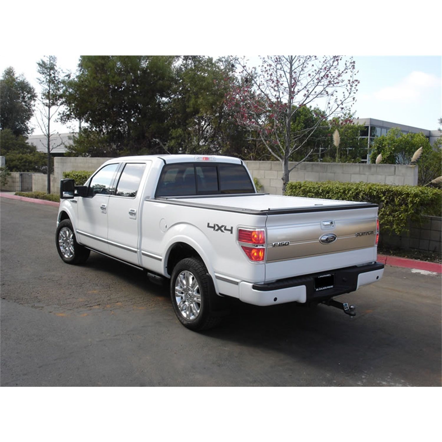 Truck Covers USA CR263WHITE Tonneau Cover