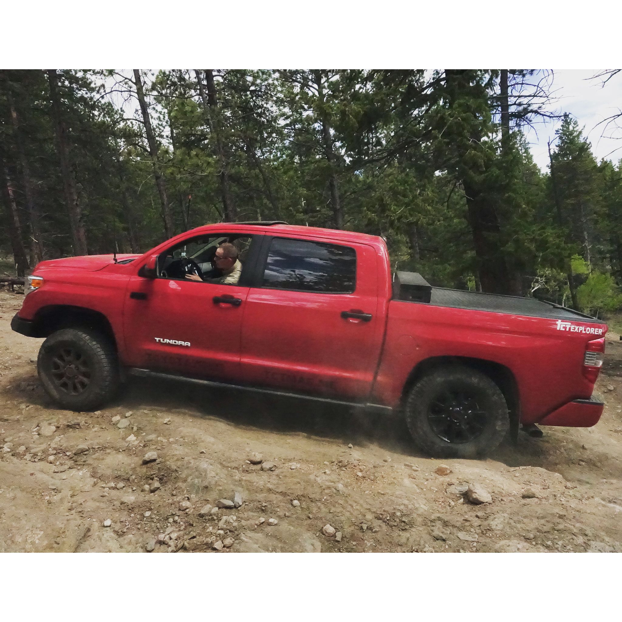 Truck Covers USA CRJR405 Tonneau Cover