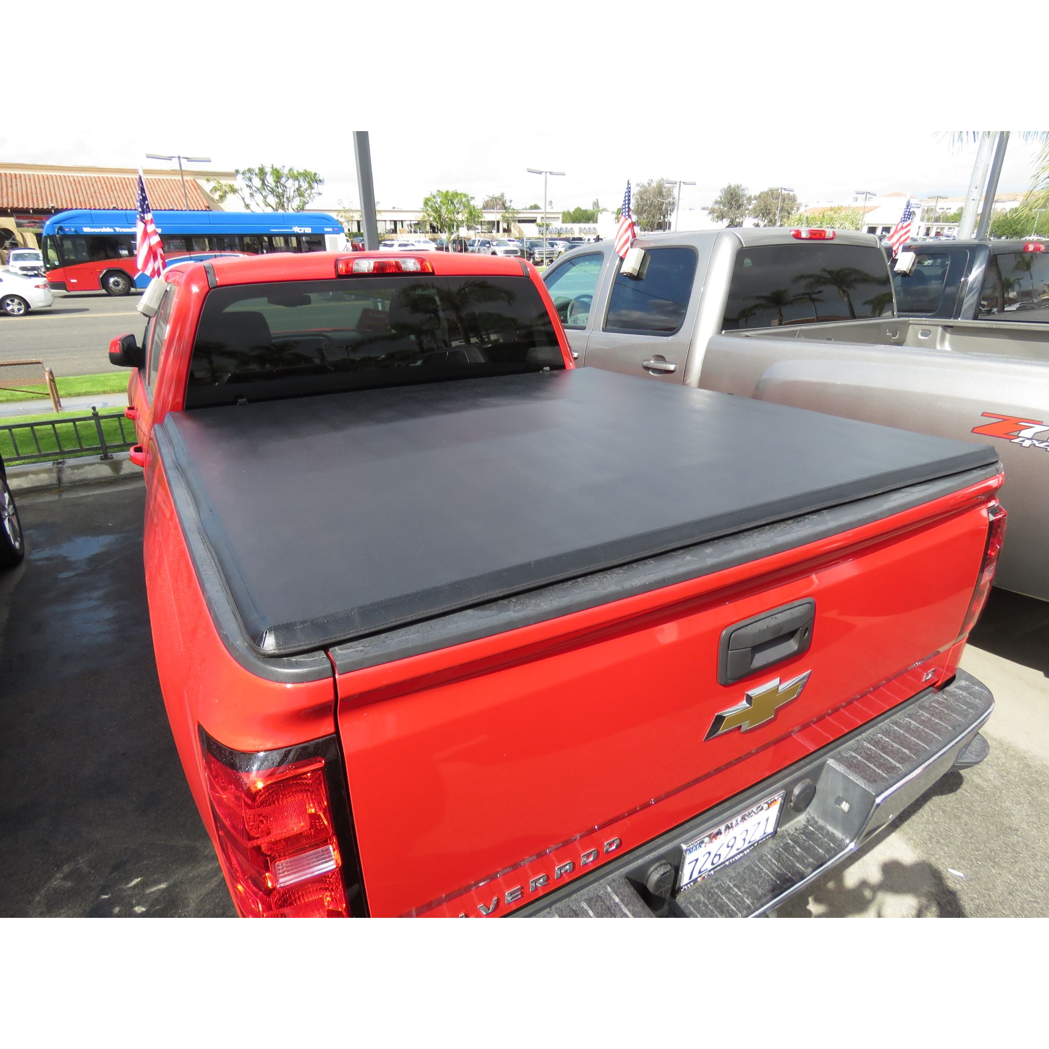 Steelcraft - Tri-Fold Tonneau Cover - TN02141